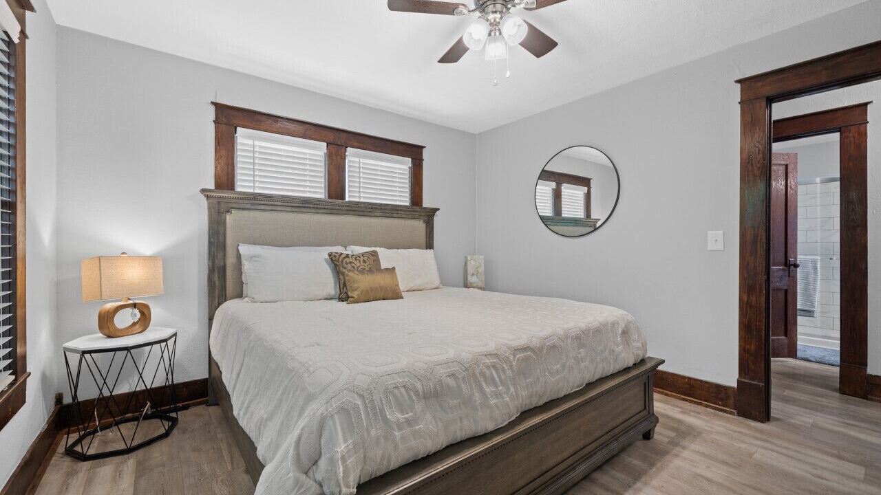 Photo of Bedroom in Russellville