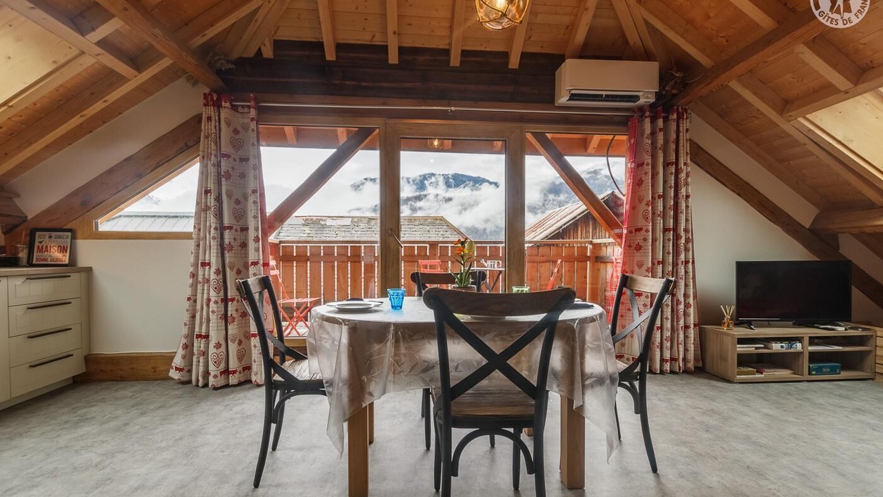 Photo of Others in Aiton