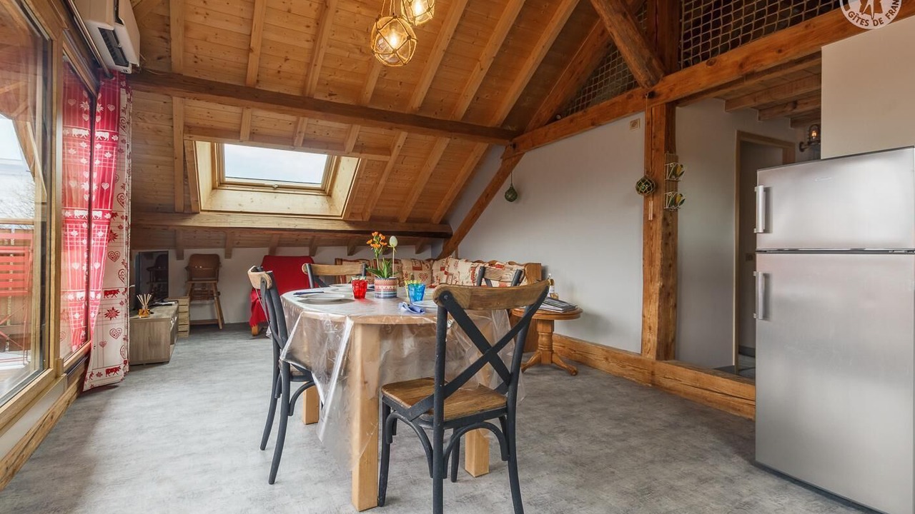 Photo of Others in Aiton