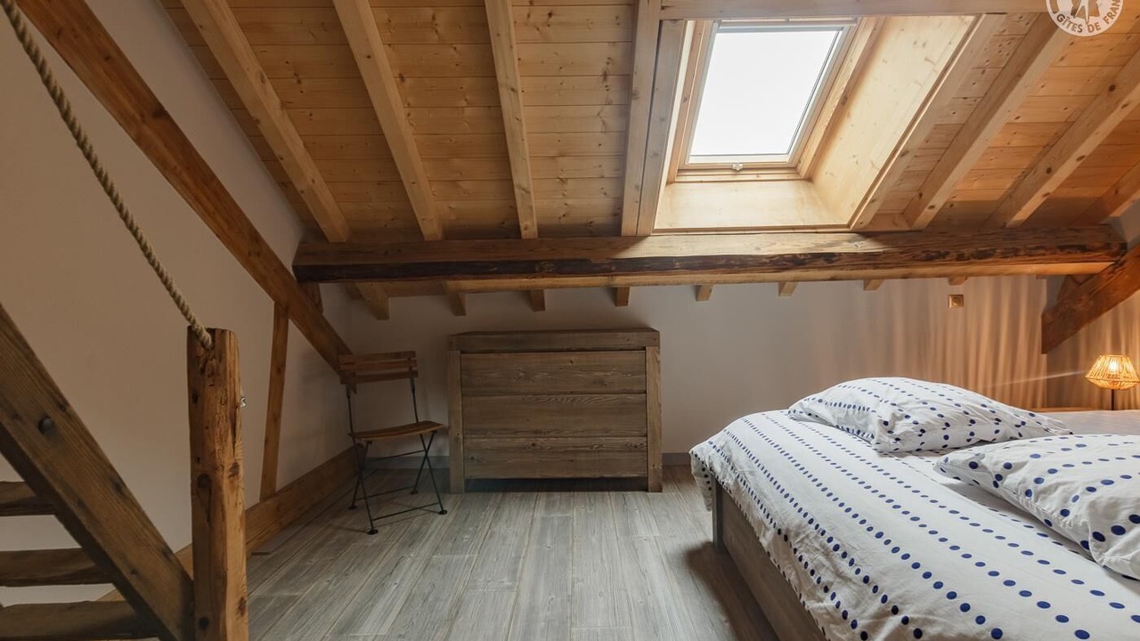 Photo of Bedroom in Aiton