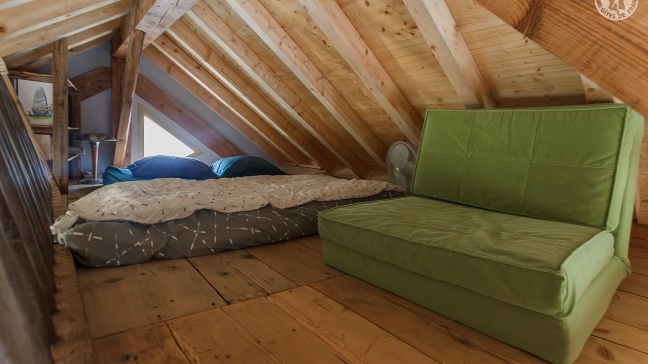 Photo of Bedroom in Aiton