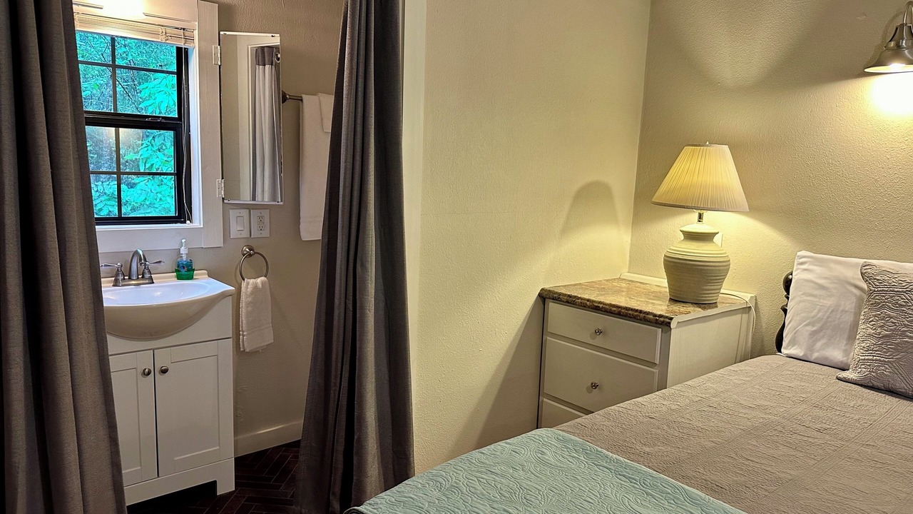 Photo of Bedroom in Nacogdoches