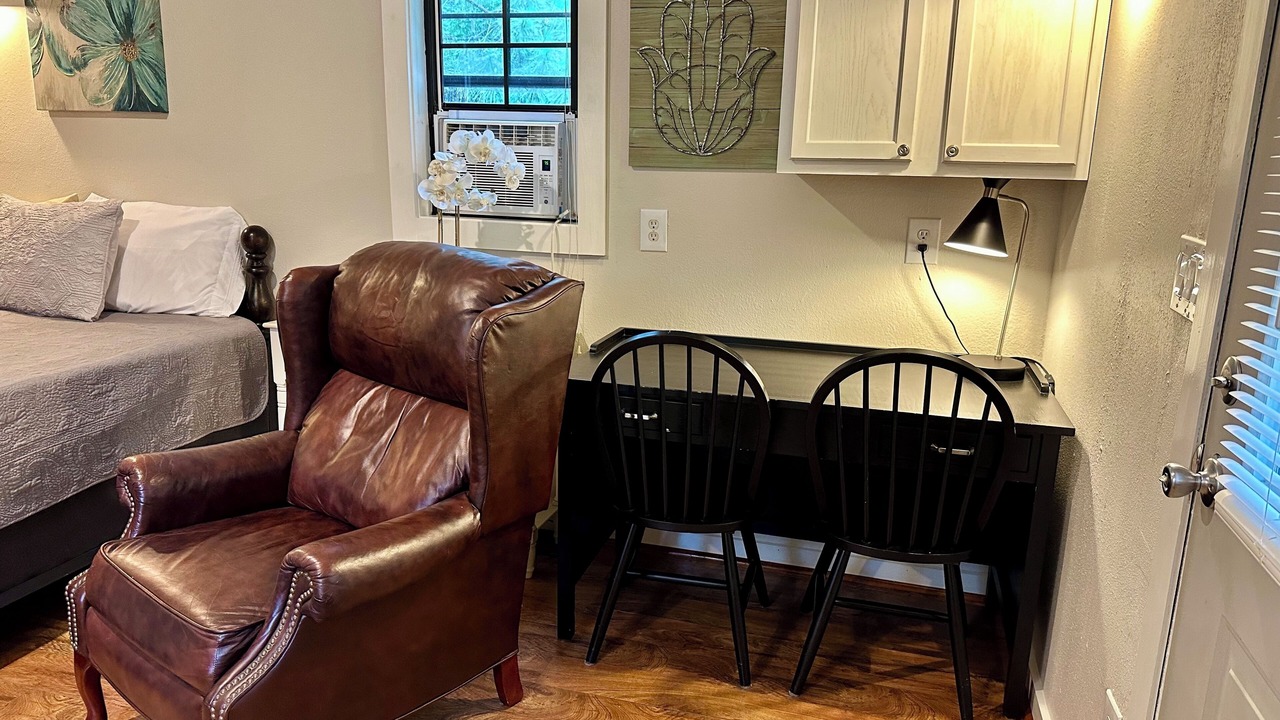 Photo of Bedroom in Nacogdoches
