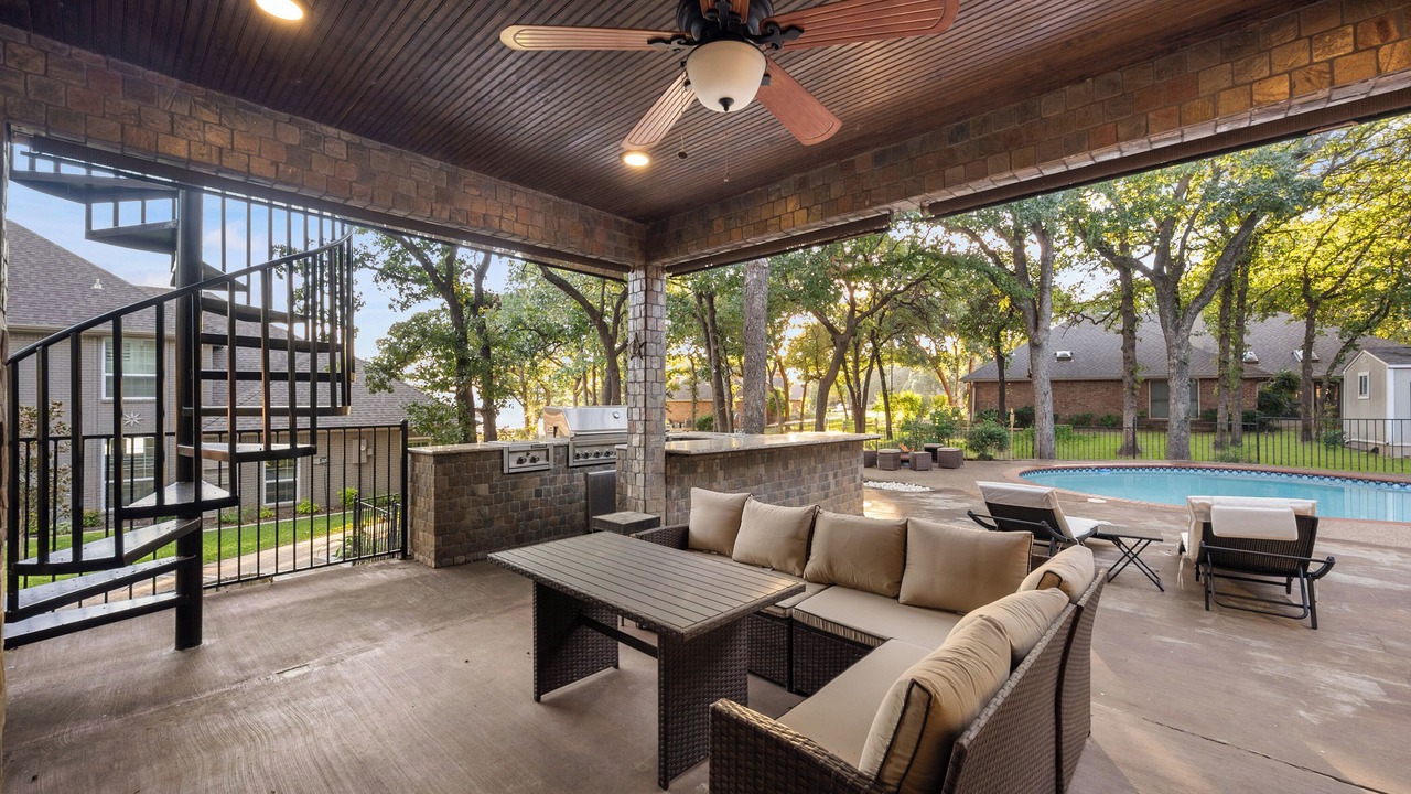 Photo of Patio Balcony in Azle