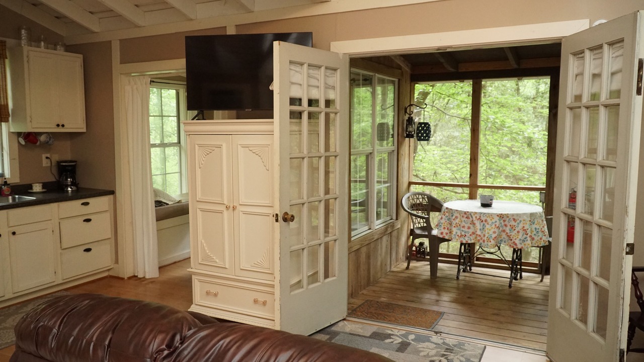 Photo of Livingroom in Nacogdoches
