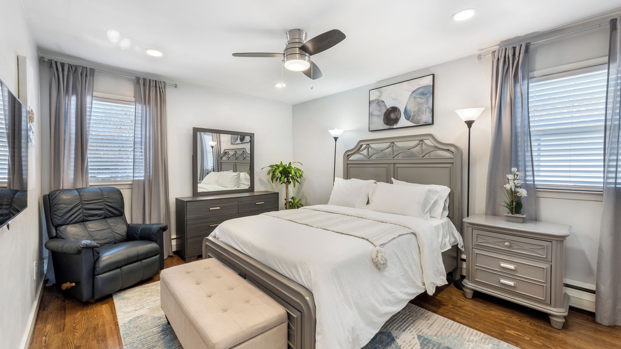 Photo of Bedroom in Irvington