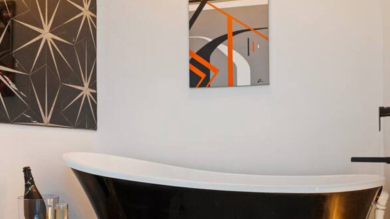 Photo of Bathroom in Landers