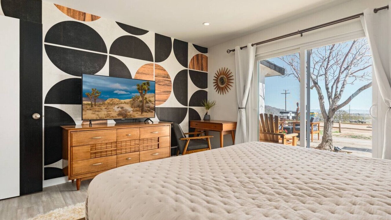 Photo of Bedroom in Landers