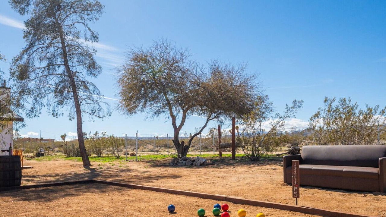 Photo of Outdoor in Landers