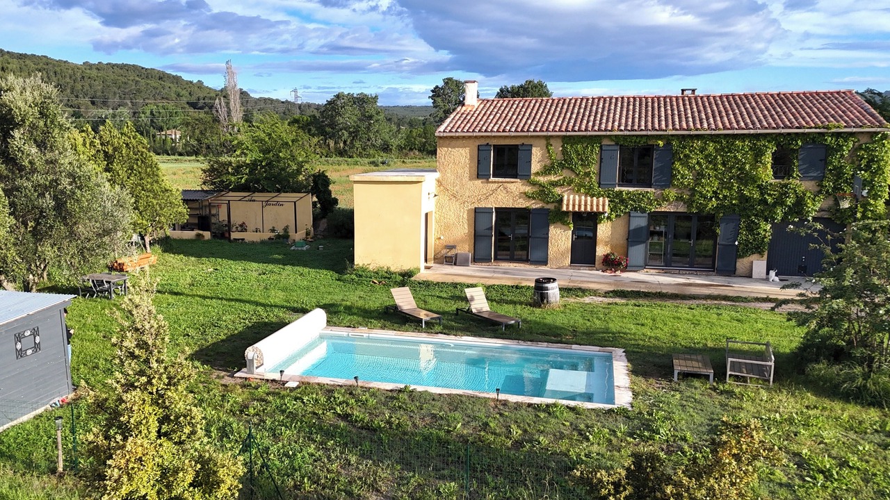 Photo of Outdoor in Piolenc