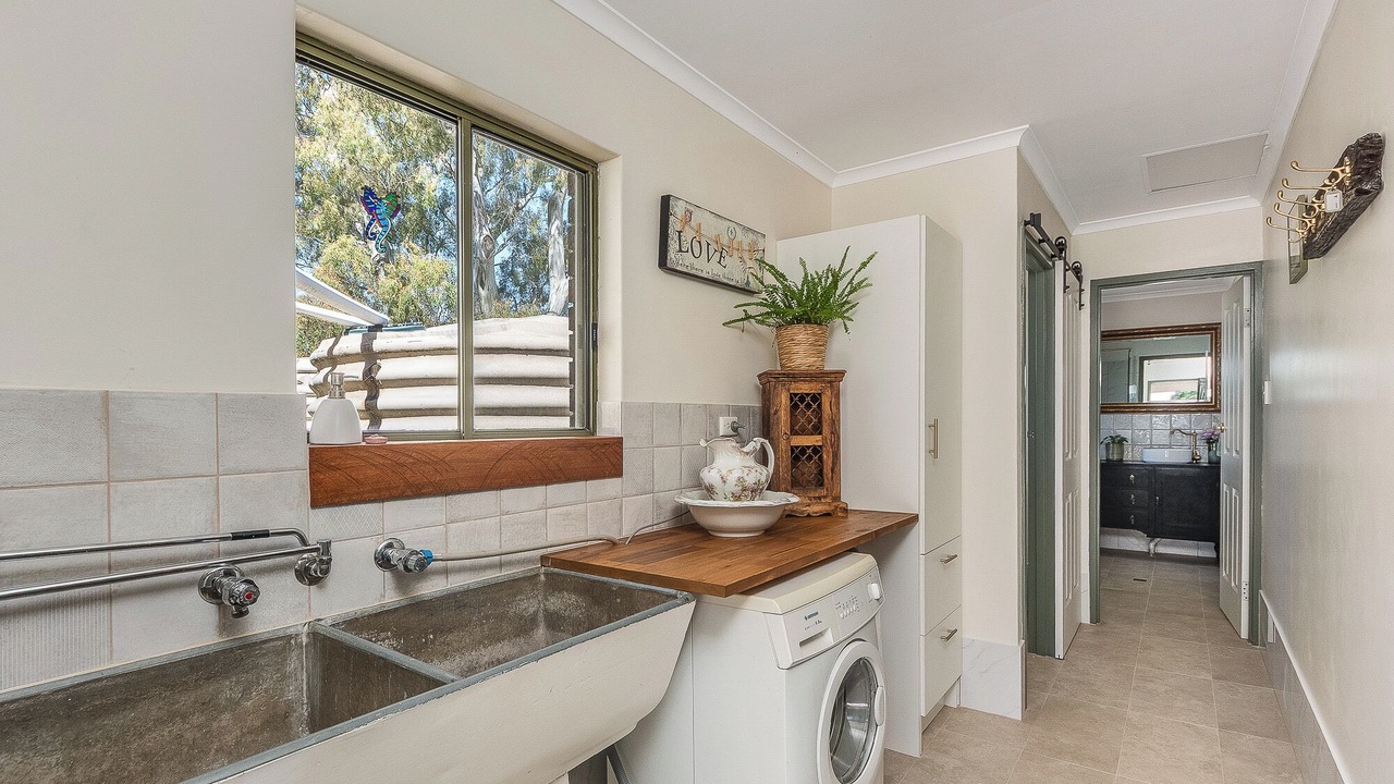 Photo of Others in Talunga