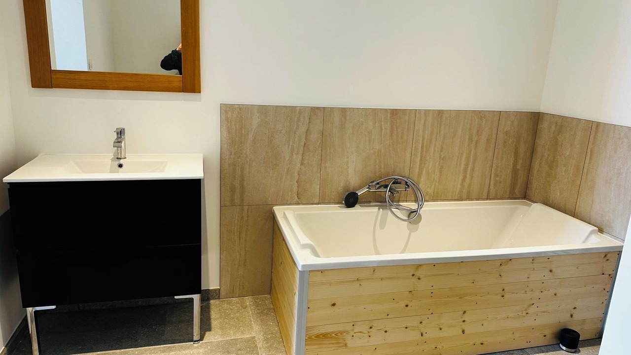 Photo of Bathroom in Coquelles
