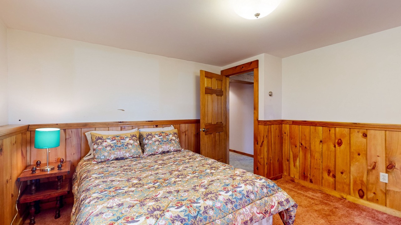 Photo of Bedroom in Easton