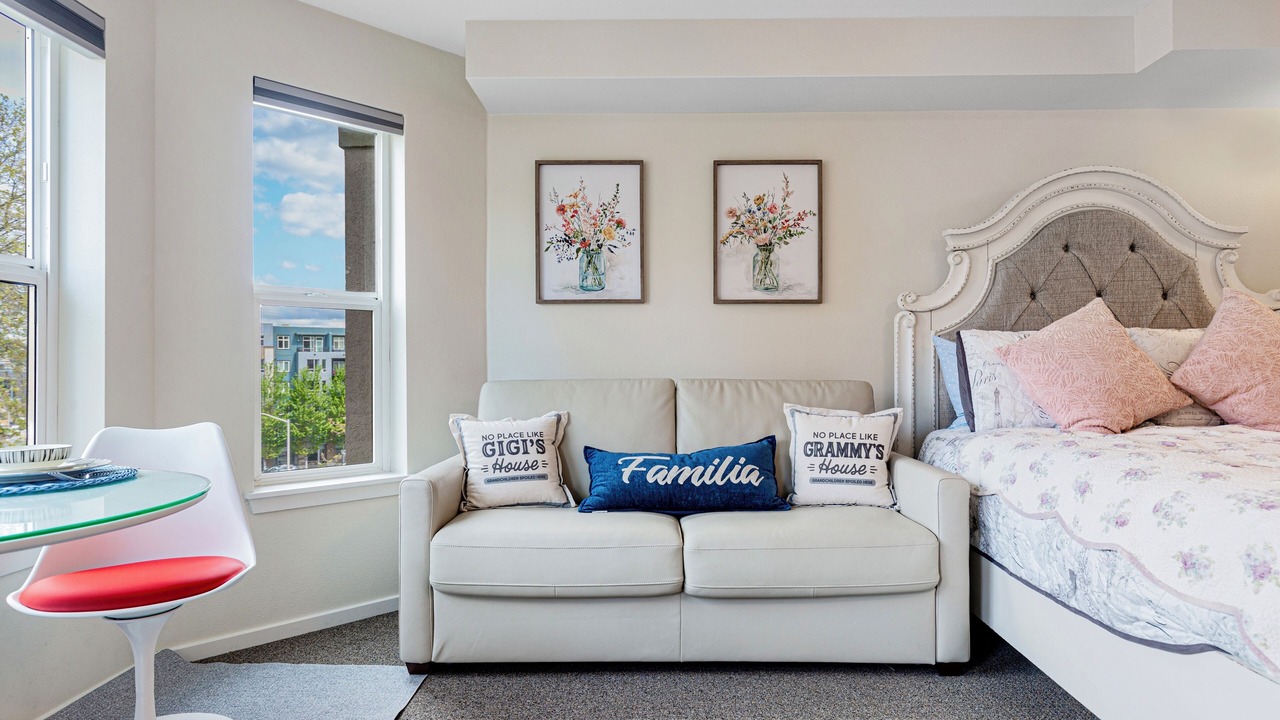 Photo of Bedroom in Belltown