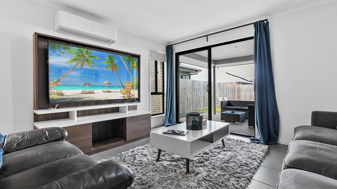 Photo of Livingroom in Caboolture South