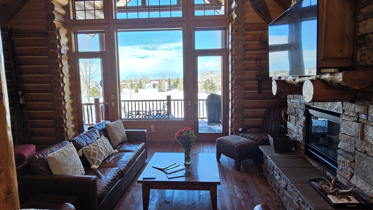 Photo of Livingroom in Victor