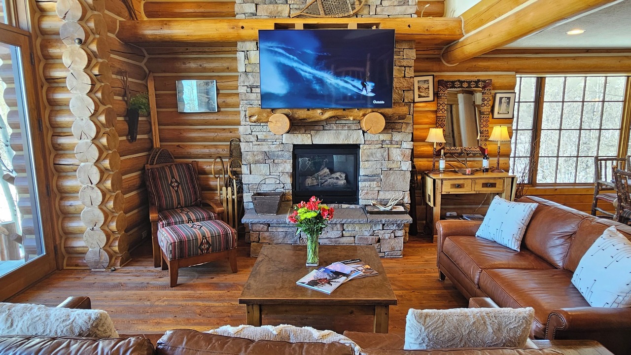 Photo of Livingroom in Victor