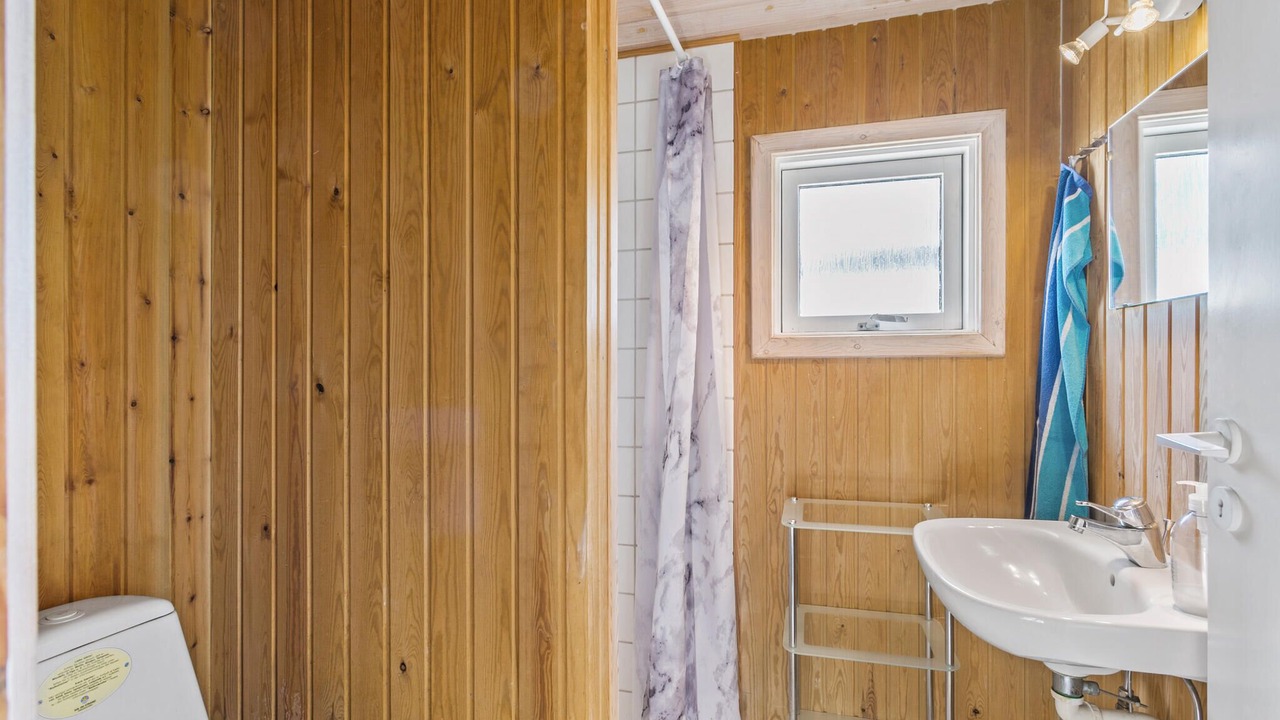 Photo of Bathroom in Østerskov