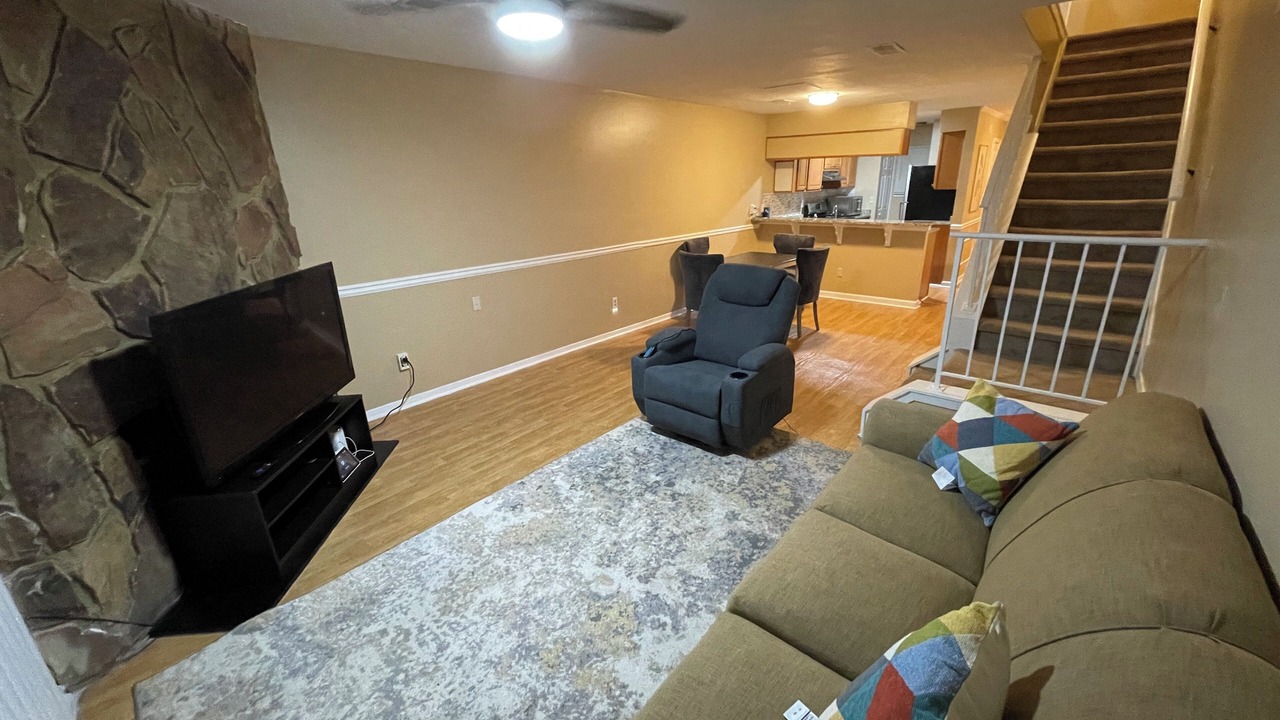 Photo of Livingroom in Stone Mountain