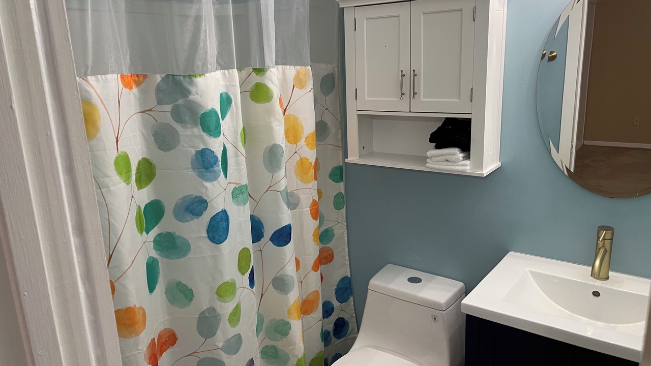 Photo of Bathroom in Stone Mountain