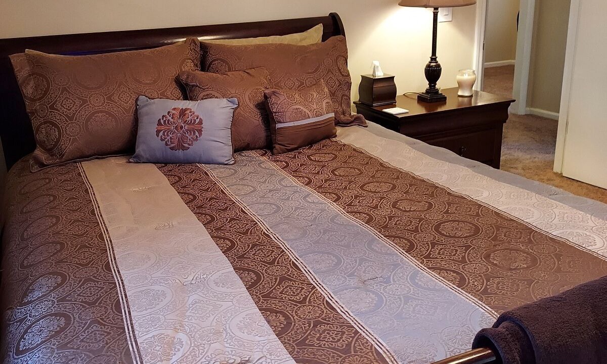 Photo of Bedroom in Martinez