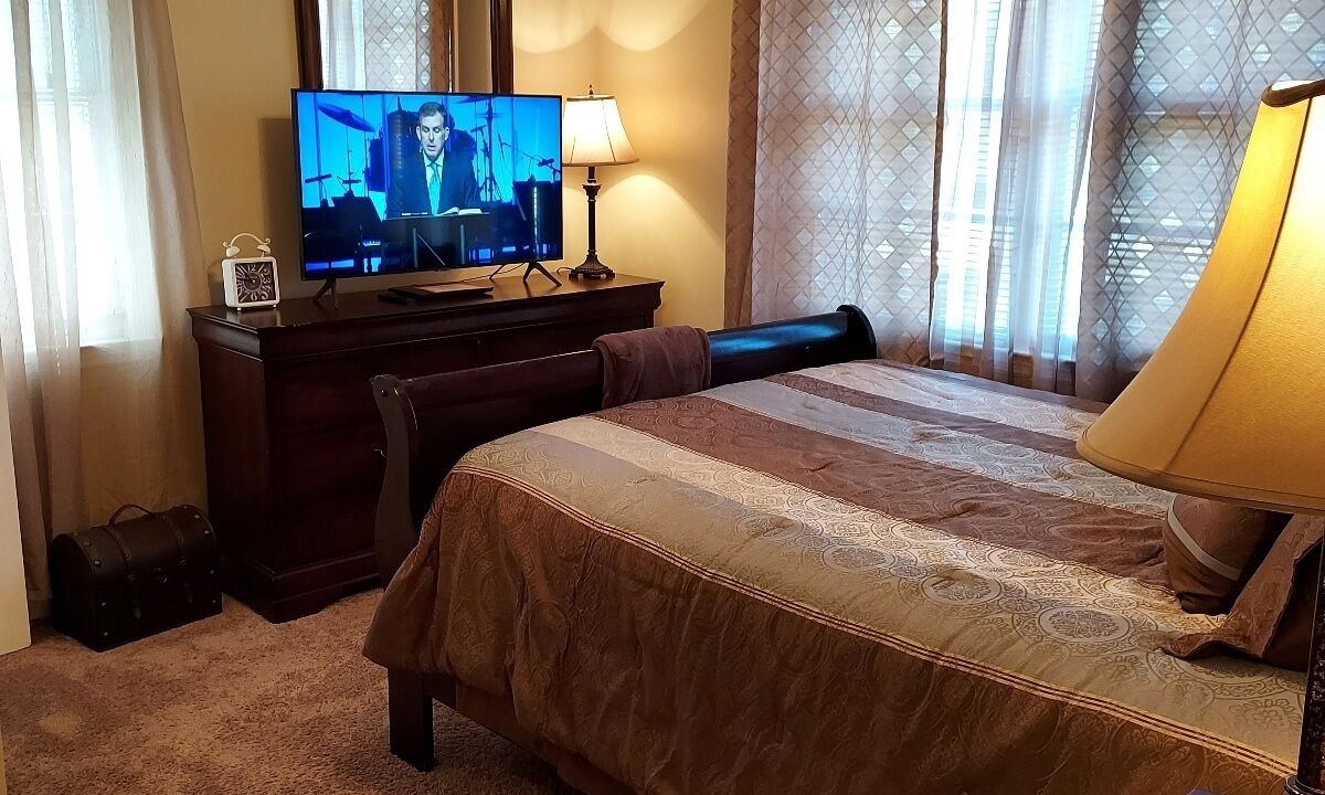 Photo of Bedroom in Martinez