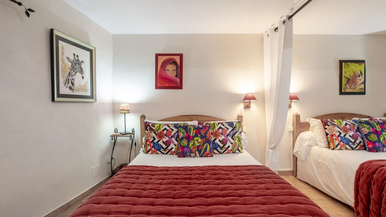 Photo of Bedroom in Sainte-Colombe-de-la-Commanderie