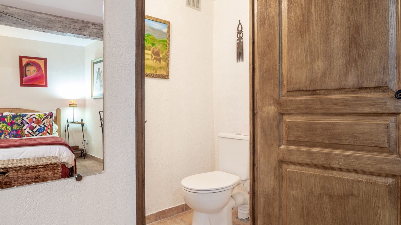 Photo of Bedroom in Sainte-Colombe-de-la-Commanderie