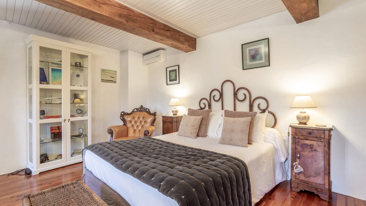 Photo of Bedroom in Sainte-Colombe-de-la-Commanderie