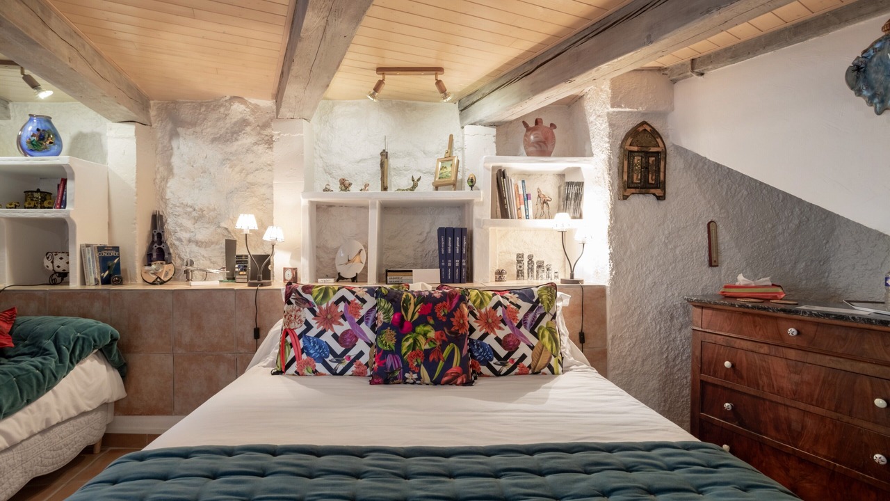 Photo of Bedroom in Sainte-Colombe-de-la-Commanderie