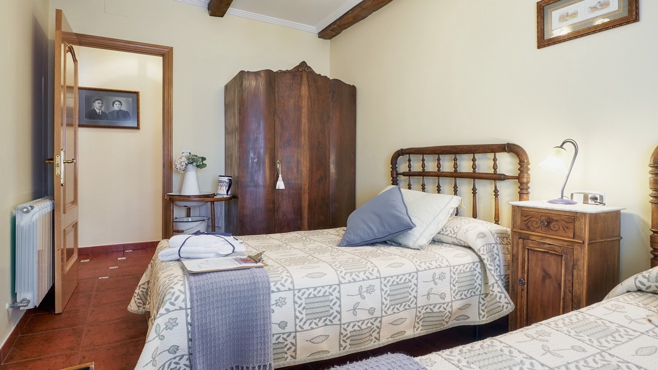 Photo of Bedroom in La Pola de Gordon