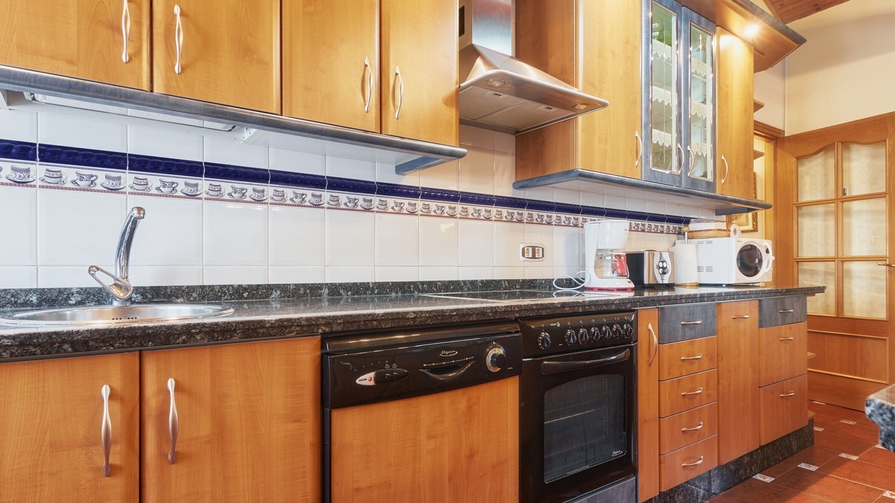 Photo of Kitchen in La Pola de Gordon