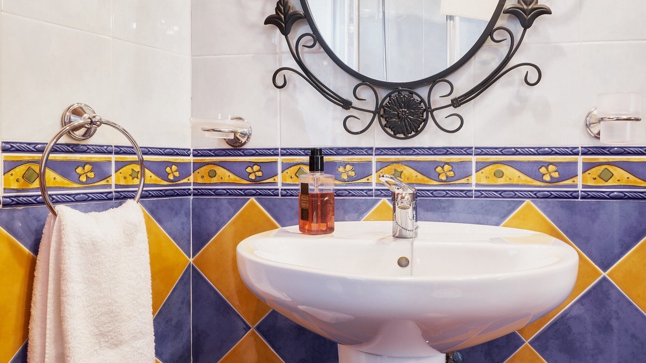 Photo of Bathroom in La Pola de Gordon