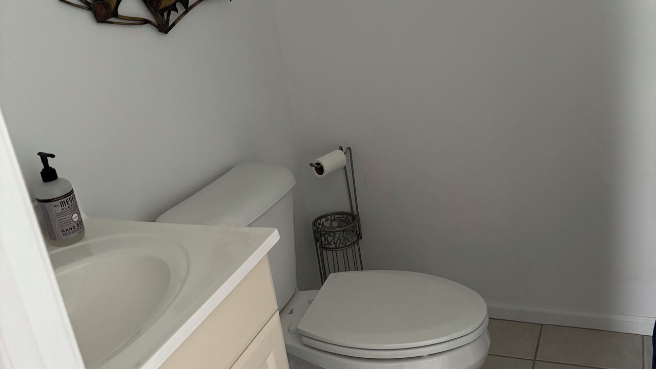 Photo of Bathroom in Fentress