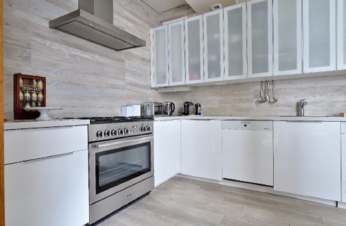 Photo of Kitchen in Saint-Thomas-d'Aquin