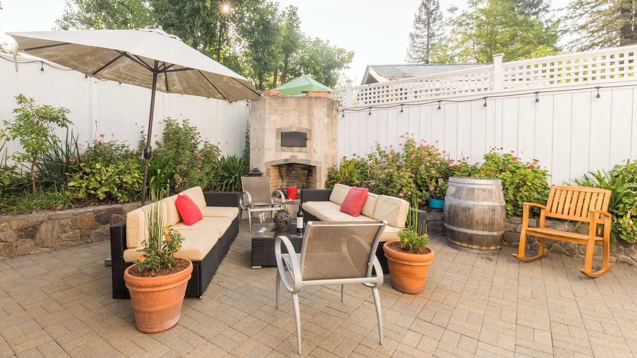 Photo of Patio Balcony in St. Helena