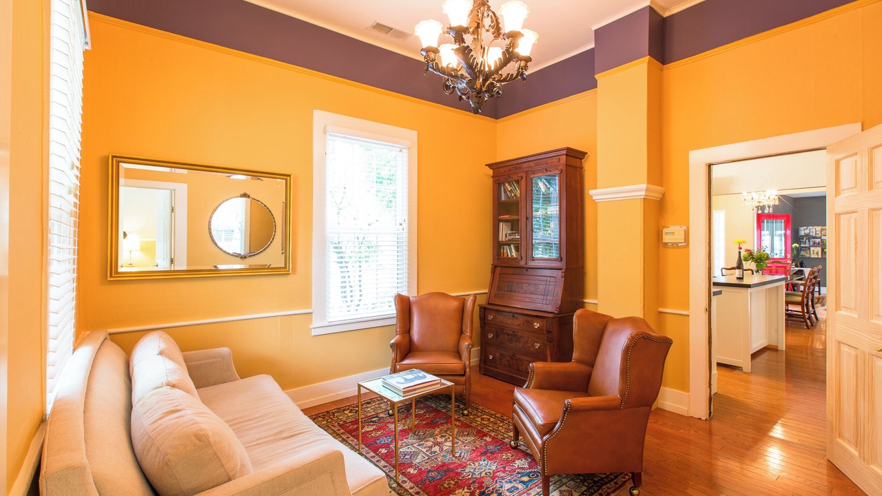 Photo of Livingroom in St. Helena