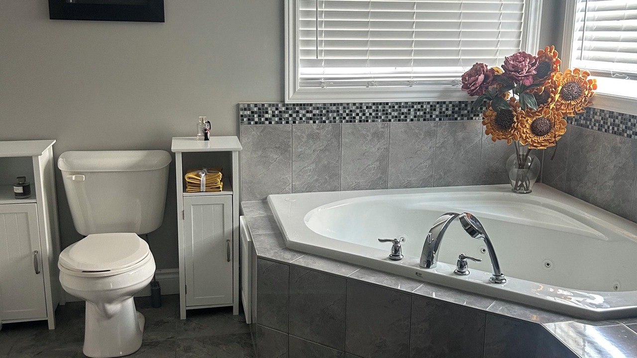 Photo of Bathroom in Doon South