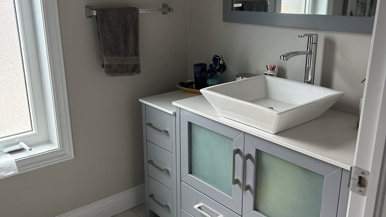 Photo of Bathroom in Doon South