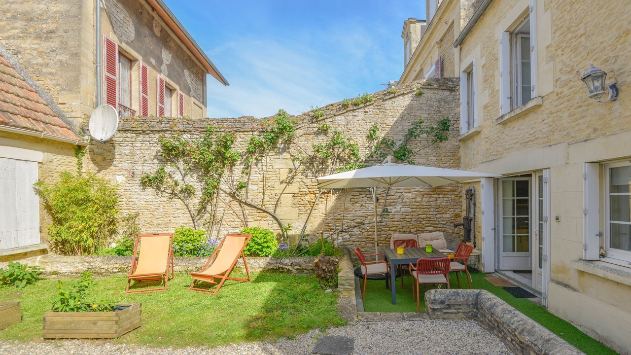 Photo of Outdoor in Bernieres-sur-Mer
