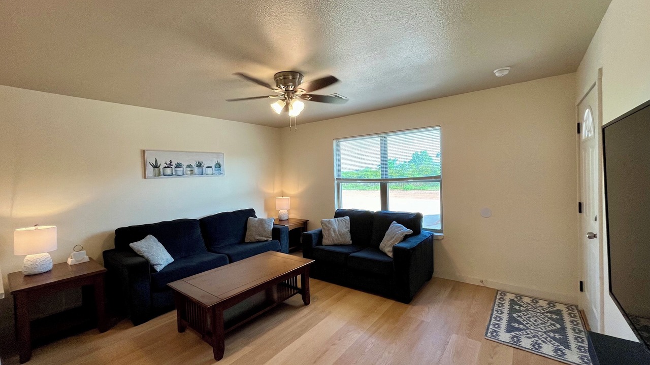 Photo of Livingroom in Thackerville
