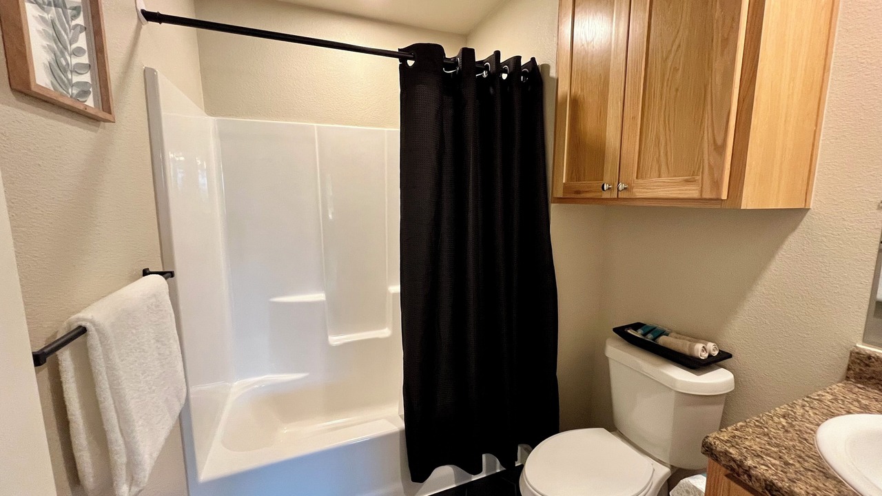 Photo of Bathroom in Thackerville