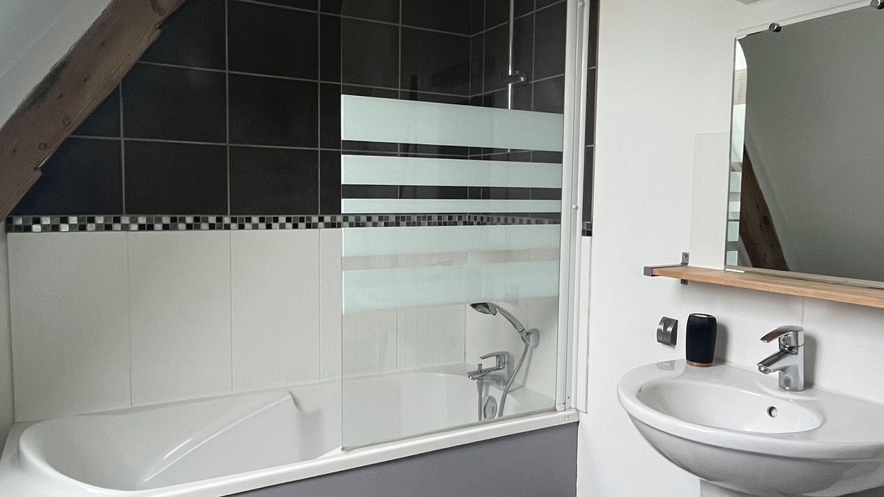Photo of Bathroom in Peuplingues