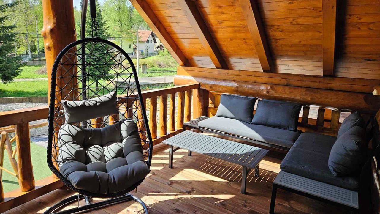 Photo of Patio Balcony in Sarsoni