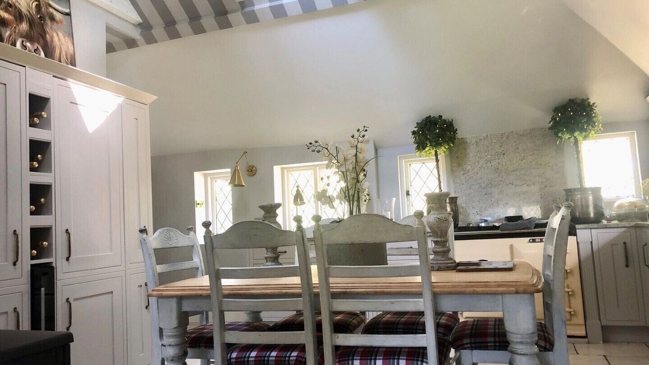 Photo of Others in Upper Dicker