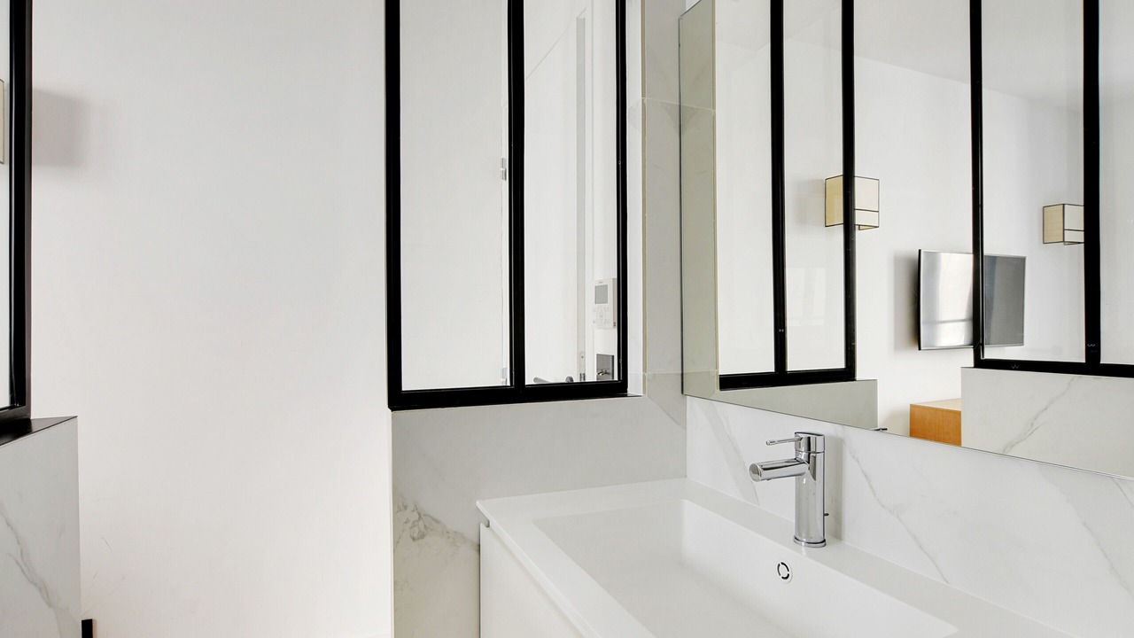 Photo of Bathroom in Odeon