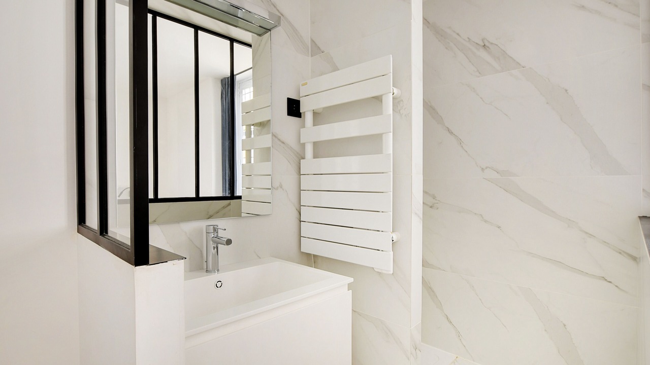 Photo of Bathroom in Odeon