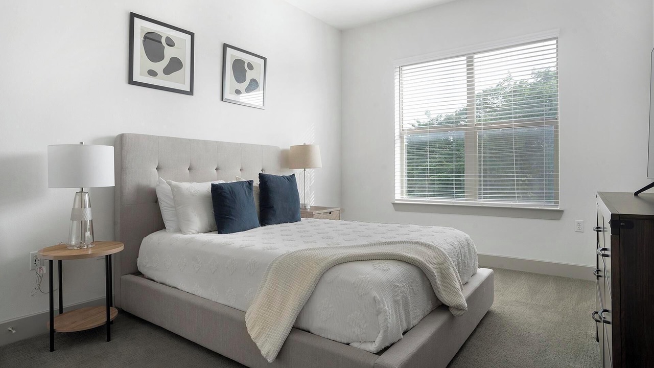Photo of Bedroom in Montopolis