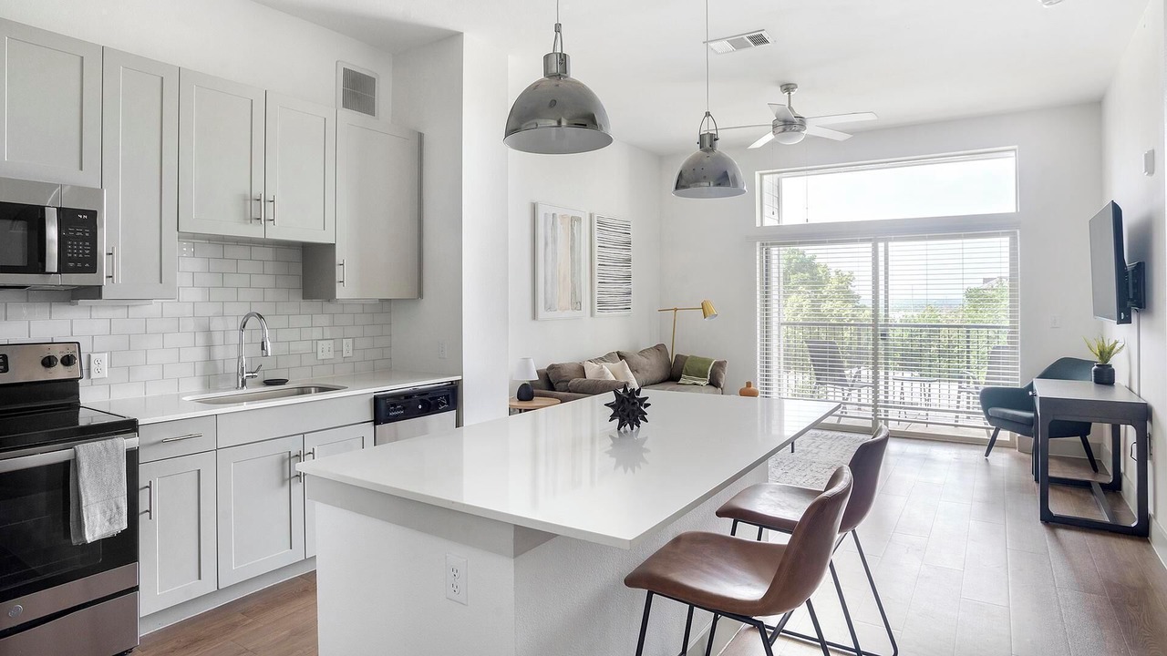 Photo of Kitchen in Montopolis