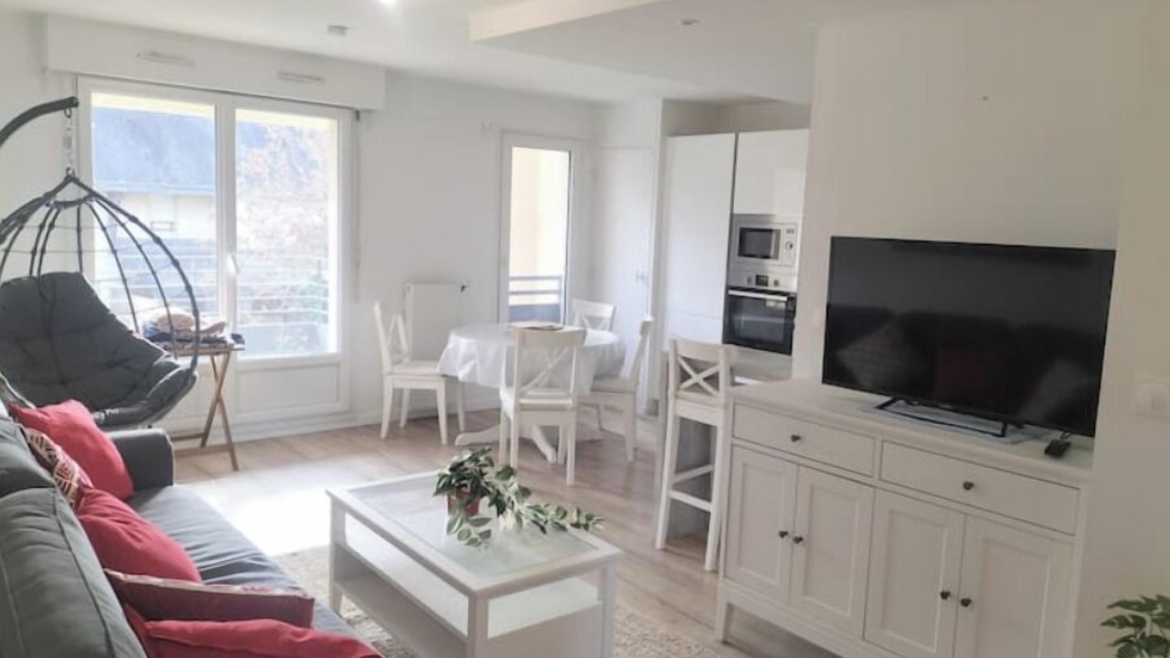 Photo of Livingroom in Francisco-Ferrer - Vern